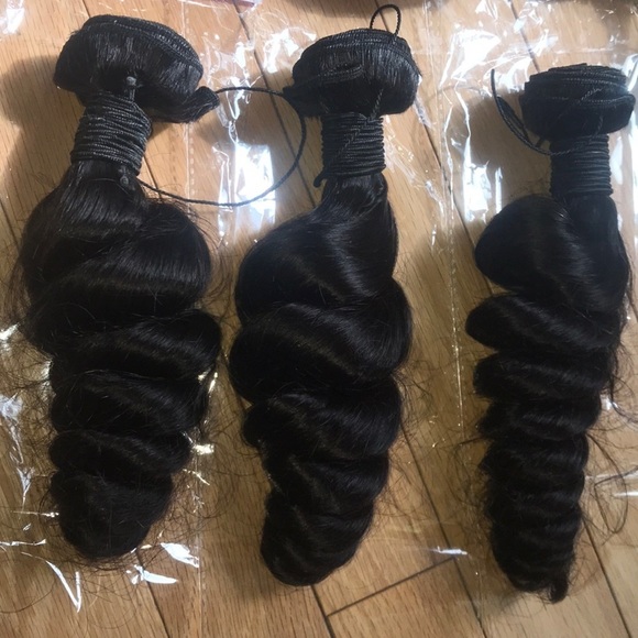 ✨ 3BUNDLES OF NWT BRAZILIAN LOOSE WAVE VIRGIN HAIR